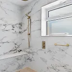 Newly Renovated Luxury Pass The Keys * Ulverston