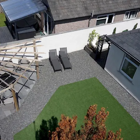 בית נופש Newly Renovated Luxury Pass The Keys אולברסטון